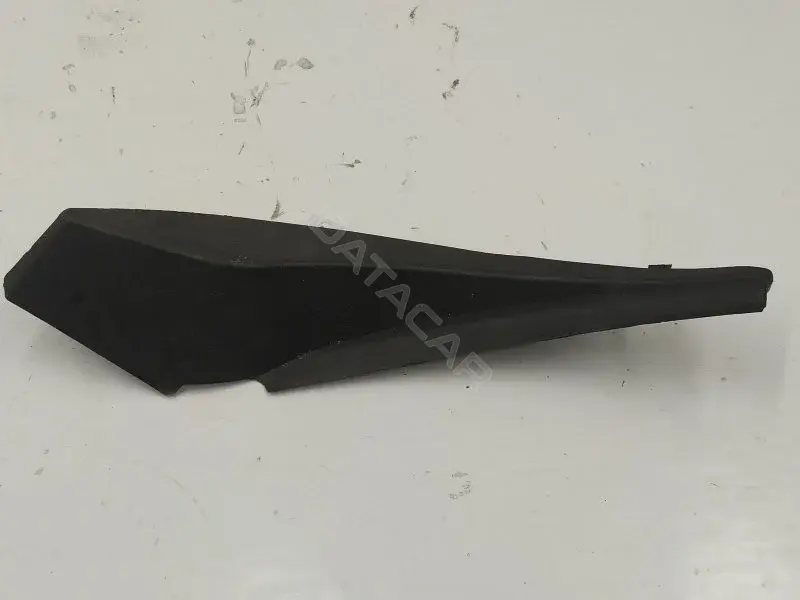 Молдинг лобового стекла KD5351PB1