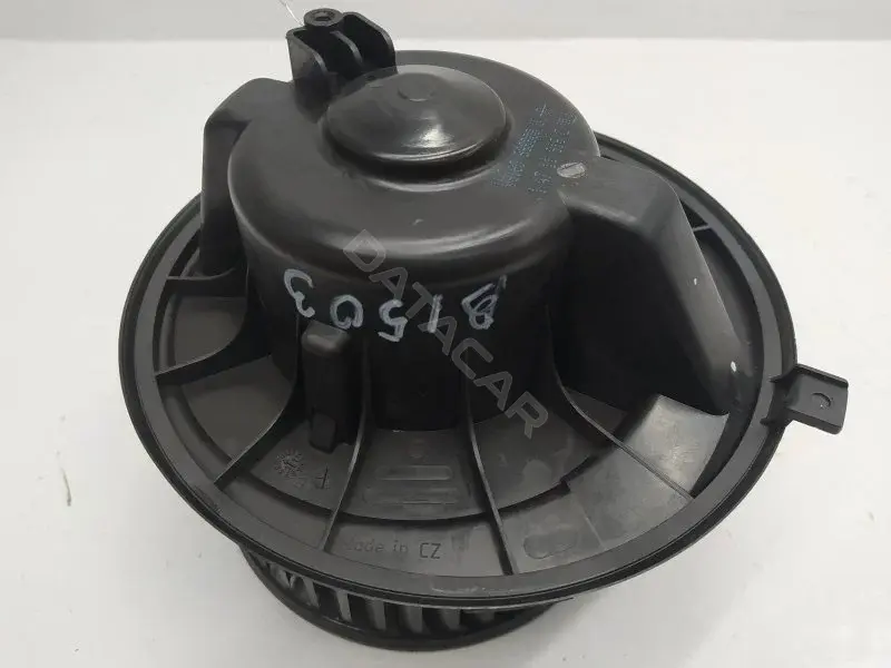Моторчик печки 1K1819015C