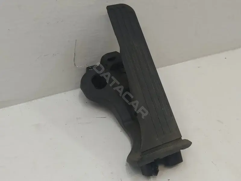 Педаль газа 1K1721503P