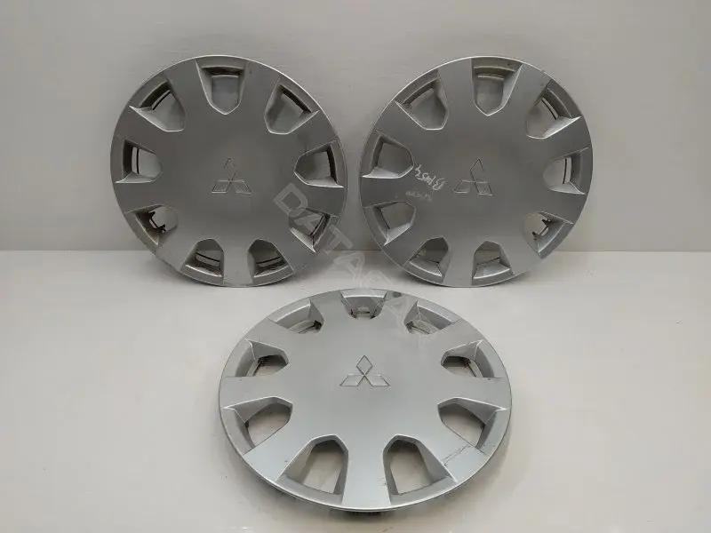 Колпаки на колеса MN125910