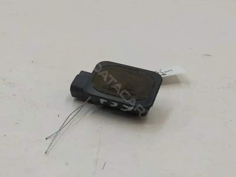Кнопка крышки багажника 1L2T14K147AA