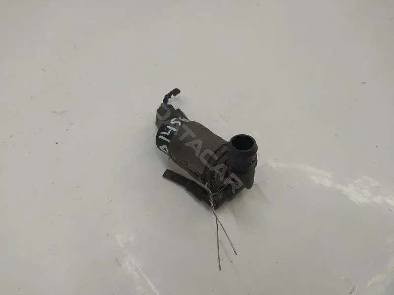 Насос омывателя BV6117K624BC