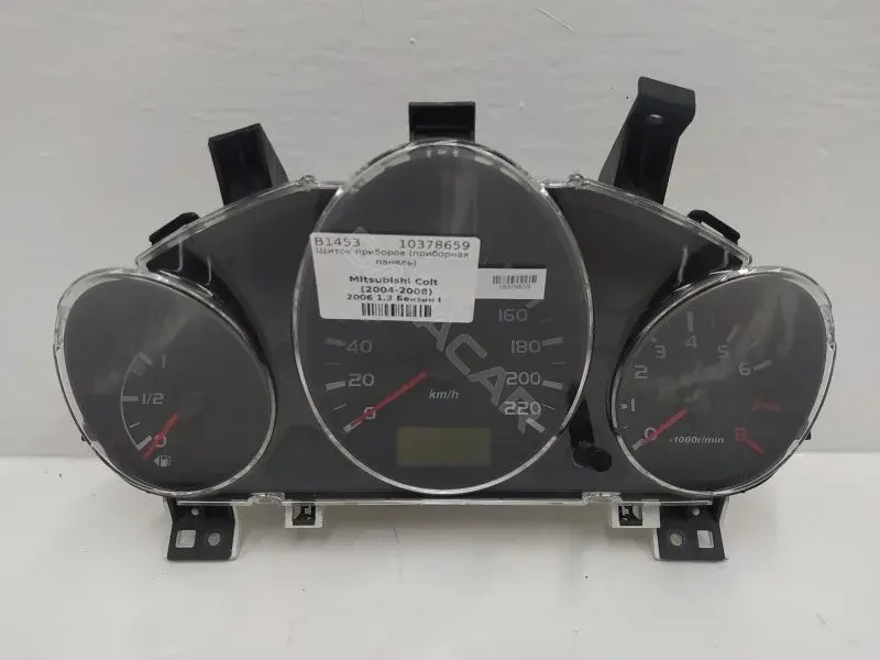 Панель приборов MR951770