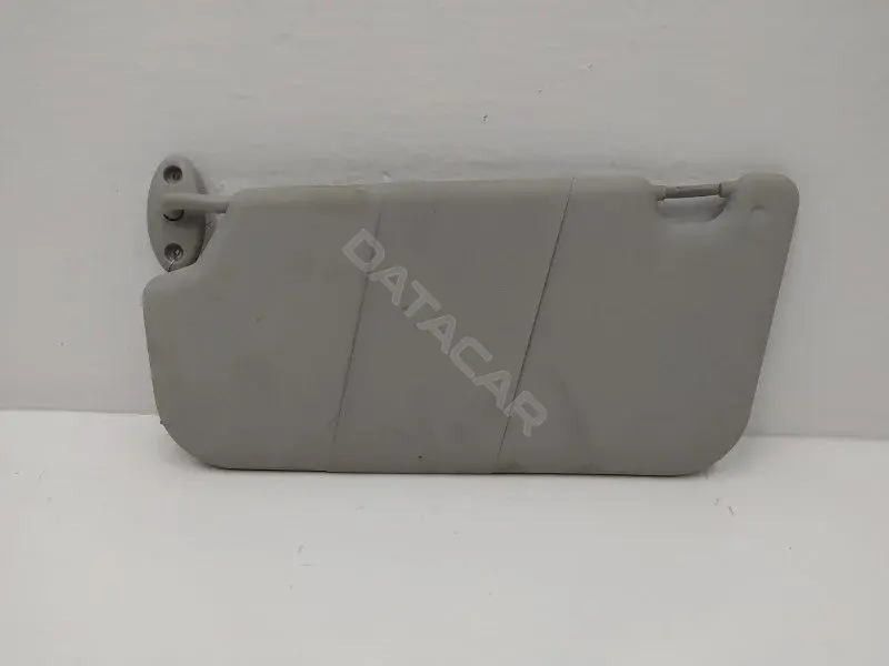 Козырек солнцезащитный 2S61A04100W