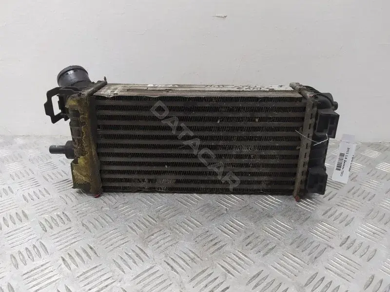 Интеркулер 8V619L440CD