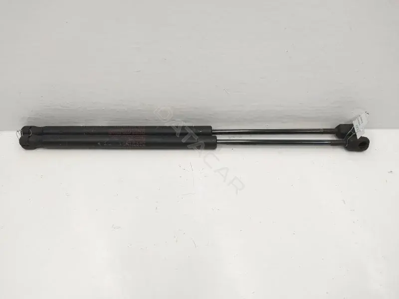 Амортизатор крышки багажника, капота, заднего стекла MR959243