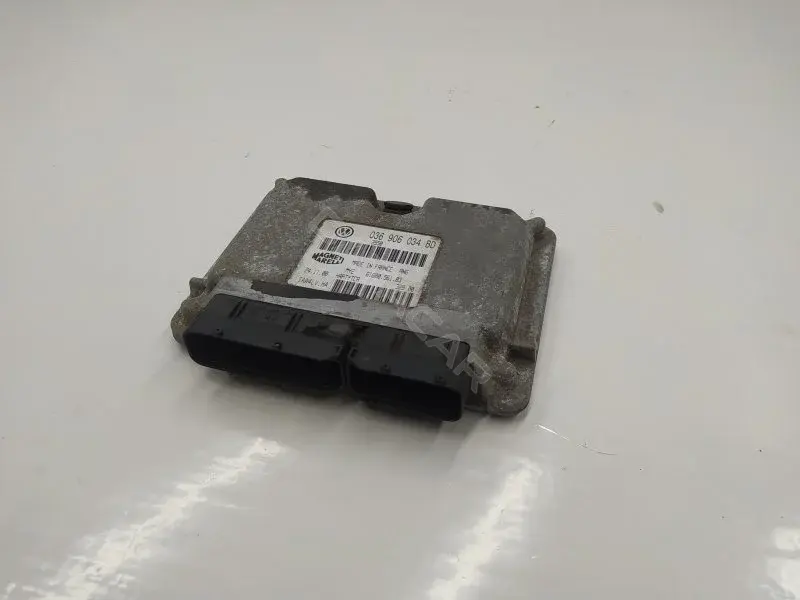 Блок управления двигателем 036906034BD