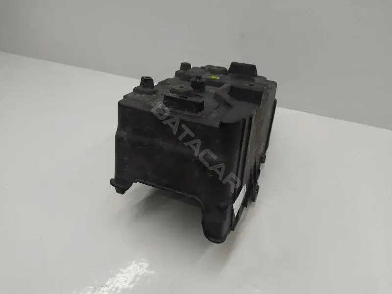 Полка аккумулятора 8V2110723BD