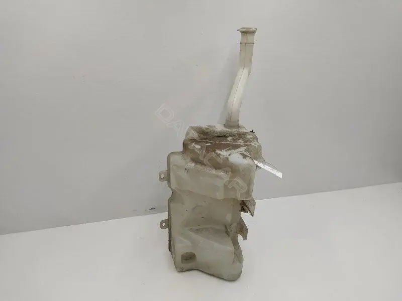 Бачок омывателя MN105383