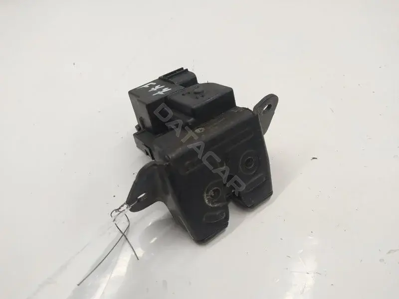 Замок крышки багажника 812303W000