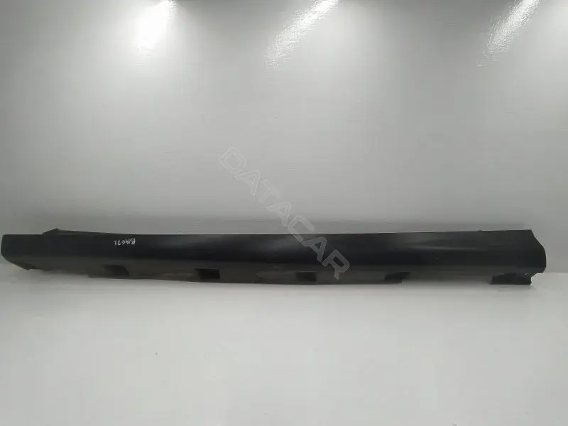 Накладка на порог BM51A10155A