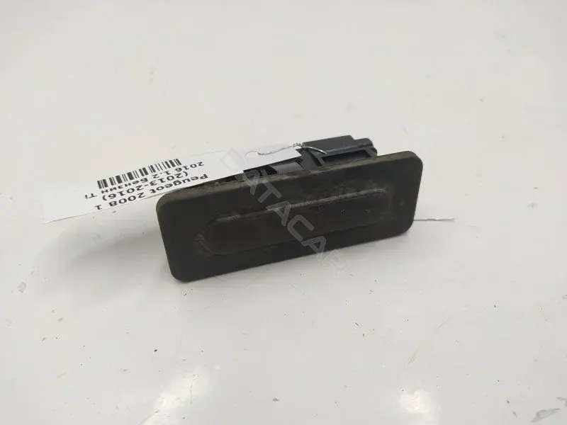 Кнопка крышки багажника 9676028380
