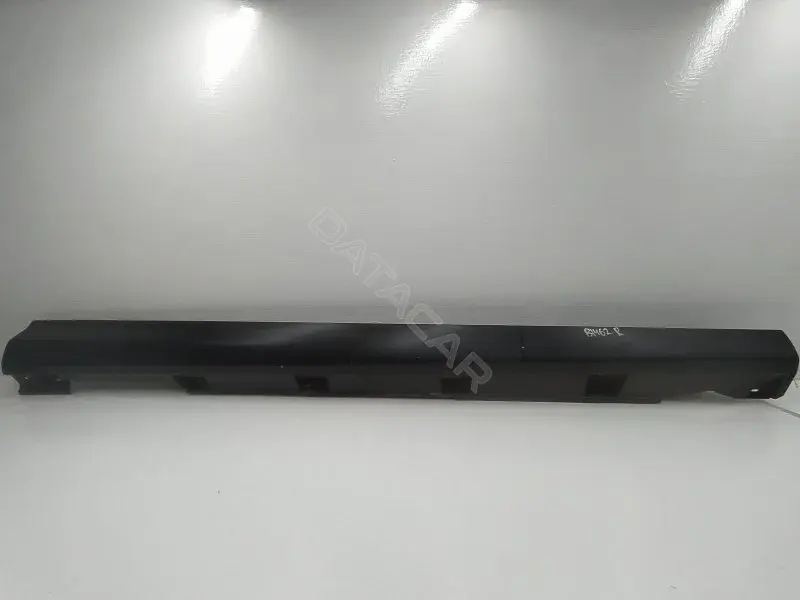 Накладка на порог BM51A10154A