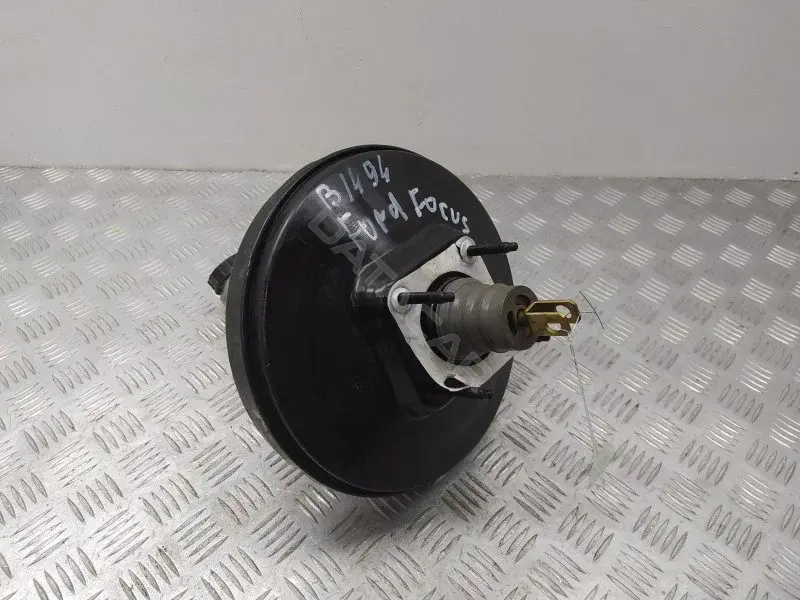 Вакуумный усилитель тормозов 3M512B195HA