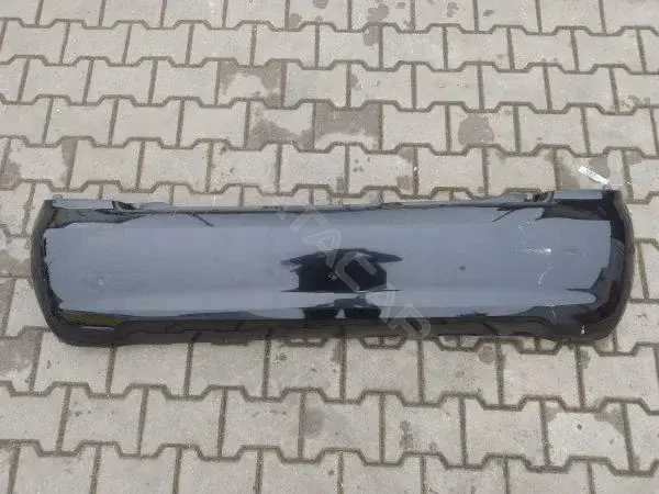 Задний бампер 10374861