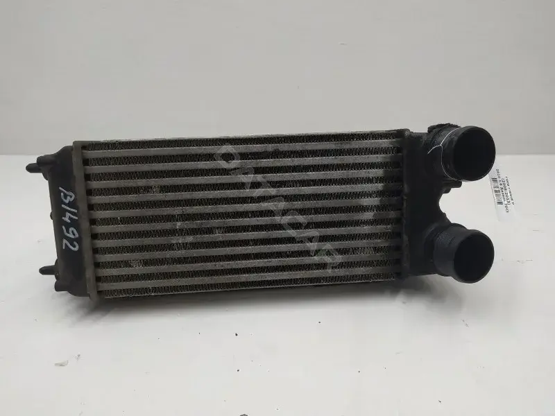 Интеркулер AV219L440AA