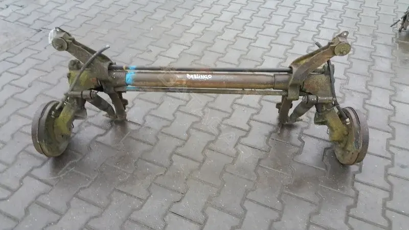 Балка подвески 10374643