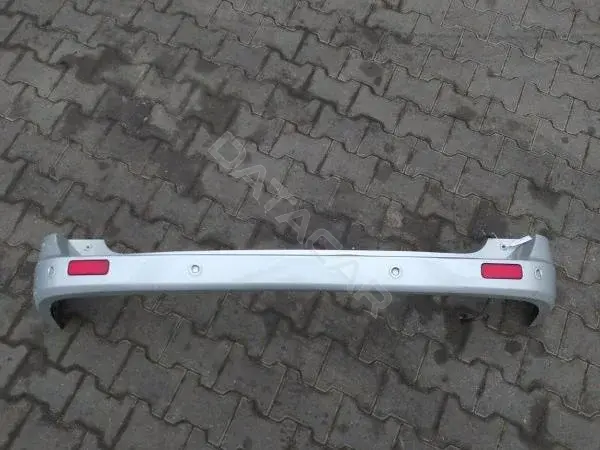 Задний бампер 10374370