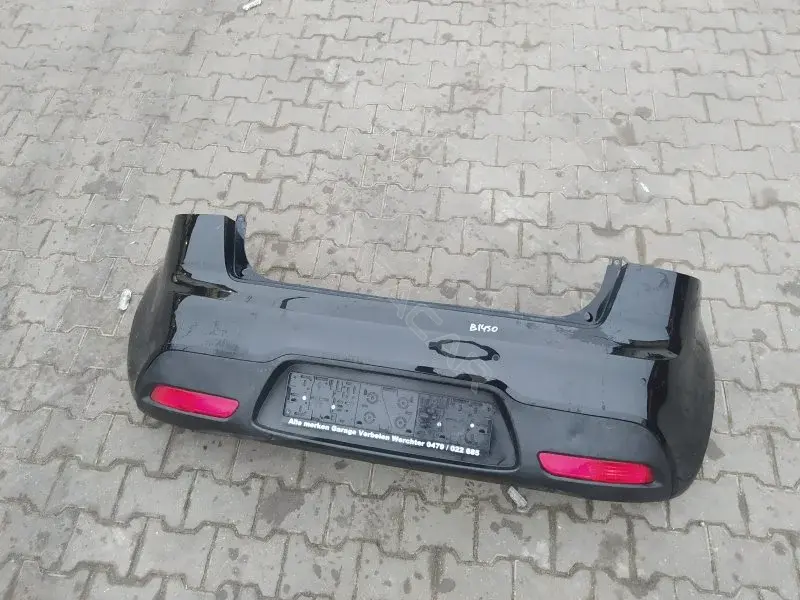 Задний бампер 10374354
