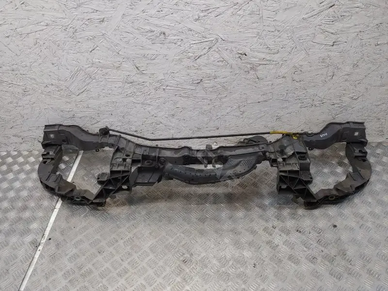Рамка капота BM518B041B