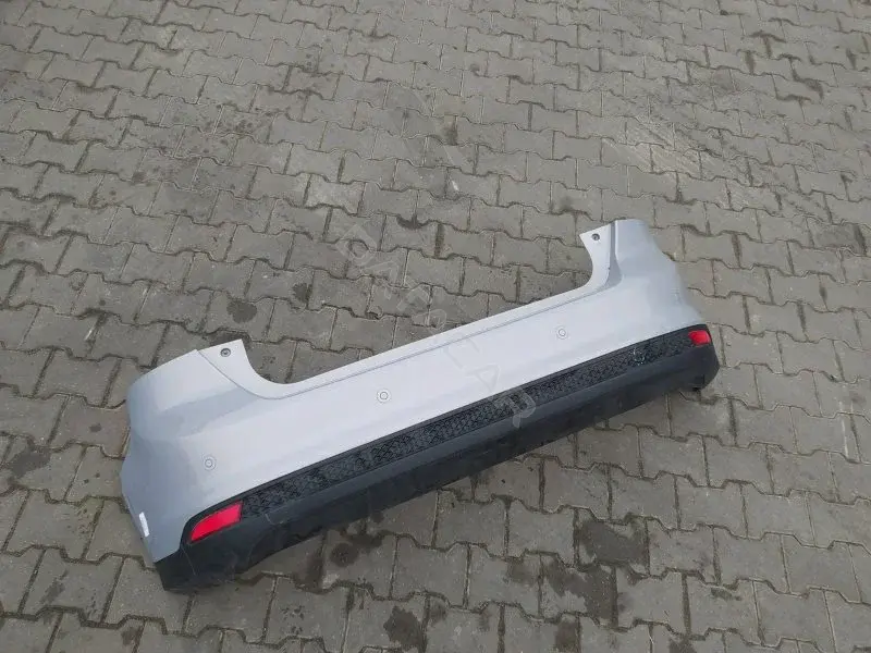 Задний бампер 10373620