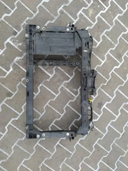 Панель передняя ET76A16E146AE
