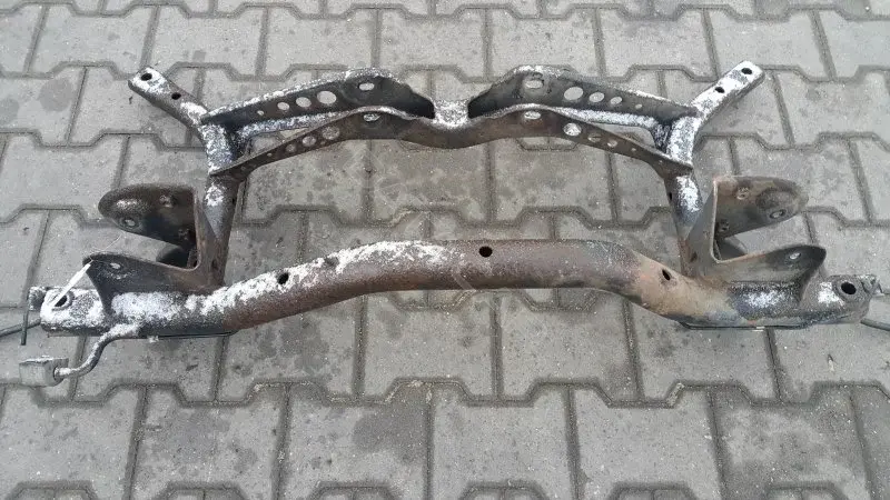 Балка подвески 10372518