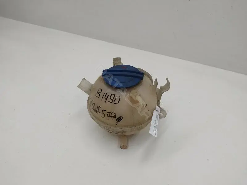Расширительный бачок 1K0121407A