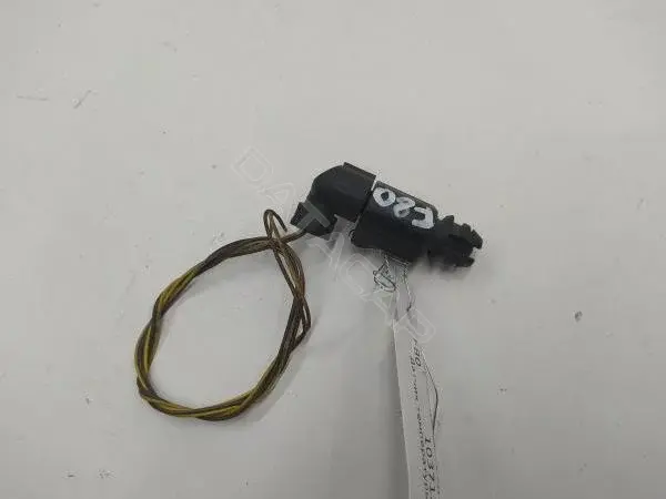 Датчик температуры охлаждающей жидкости 8Z0820535