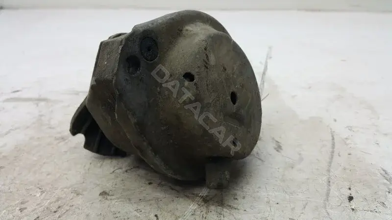 Подушка двигателя (Опора) RM676987402