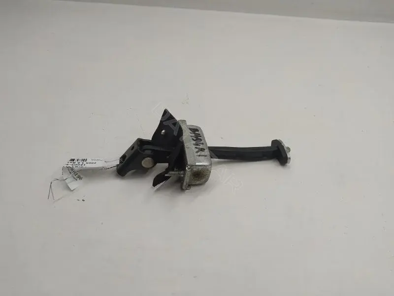 Ограничитель двери 3M51R23300AF