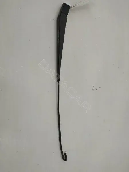 Рычаг стеклоочистителя 95VB17526