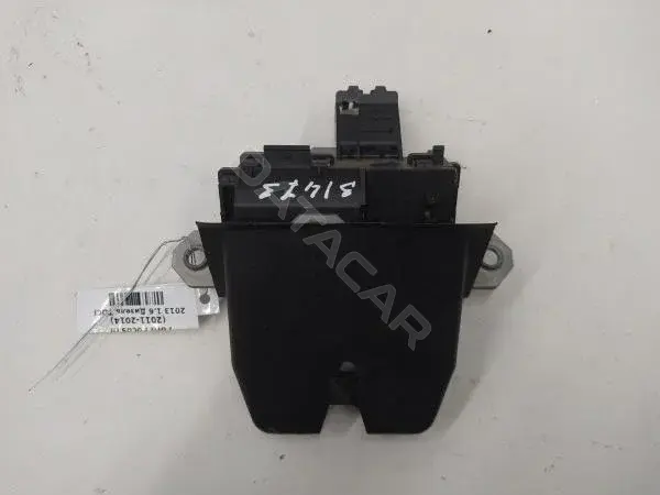 Замок крышки багажника 8M51R442A66DA