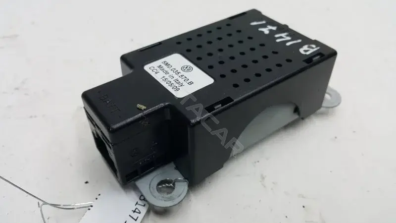 Антенна 5M0035570B