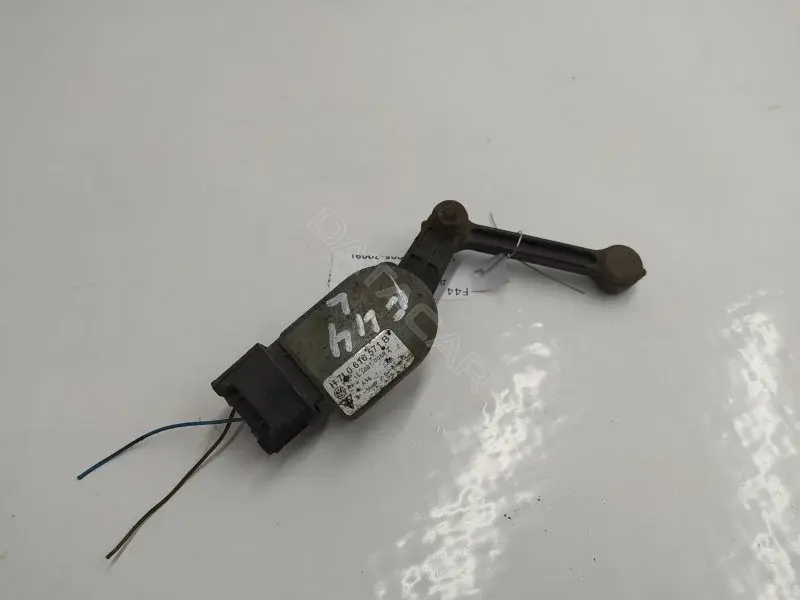 Датчик положения подвески 7L0616571B