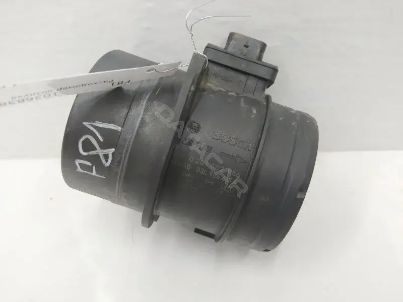 Расходомер воздуха 03L906461A