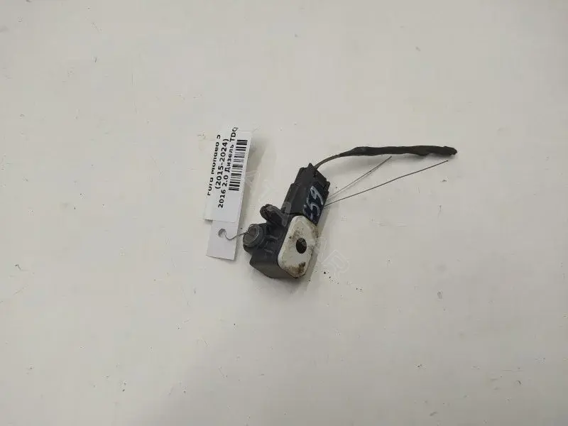 Датчик удара CM5T14B006AA