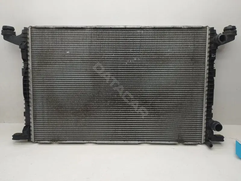 Радиатор охлаждения 80A121251D