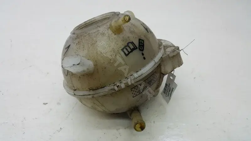 Расширительный бачок 2D0121129B