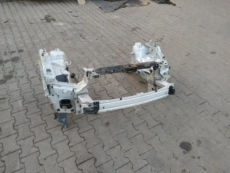 Панель передняя 10366352