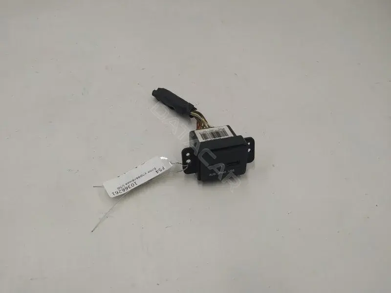 Блок управления USB 961202P000