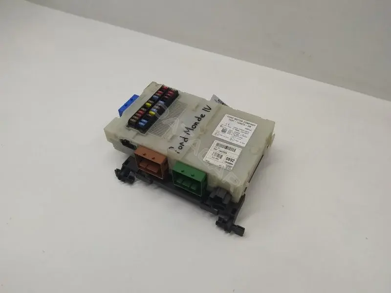 Блок предохранителей 7G9T14A073DB