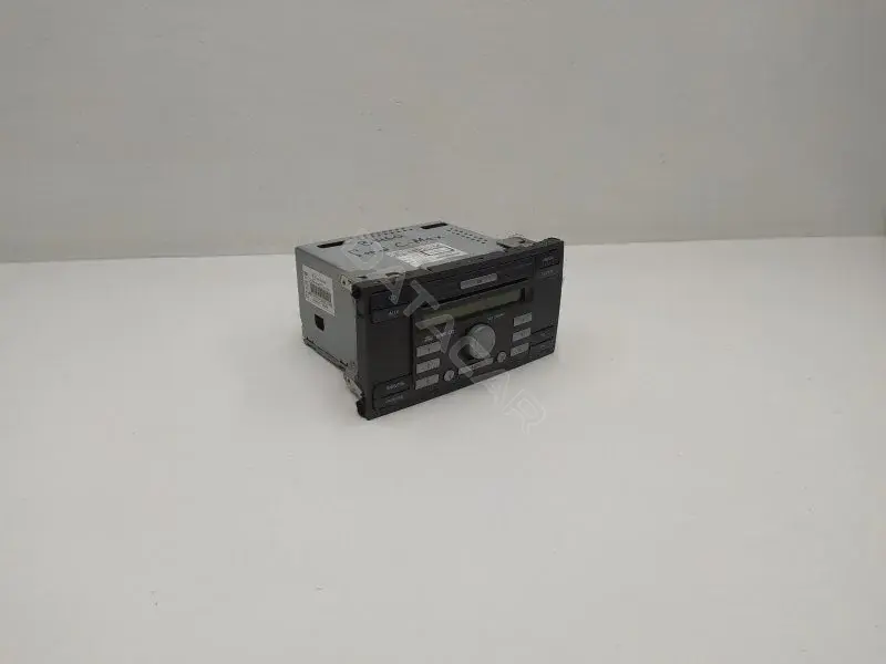 Магнитола 6S6118C815AH