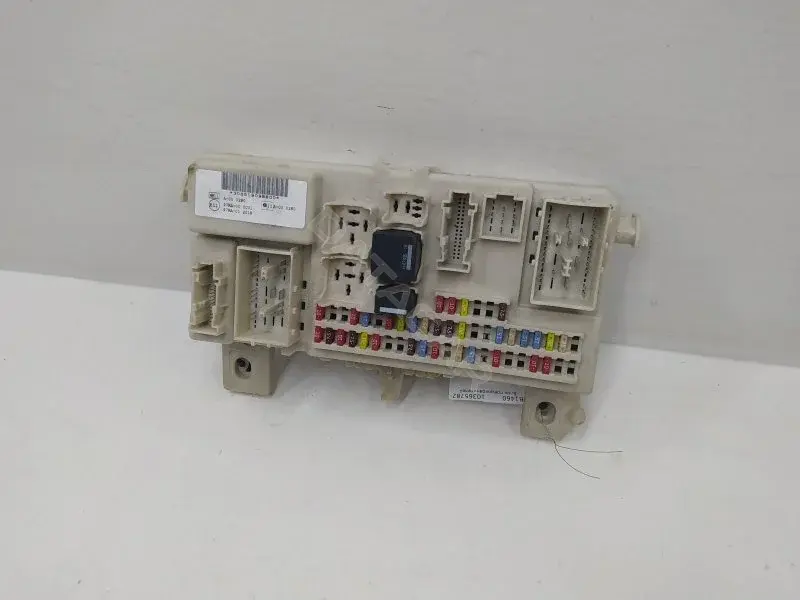 Блок предохранителей 4M5T14A073BJ
