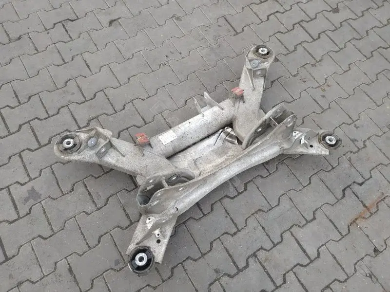 Балка подвески 4E0505235H