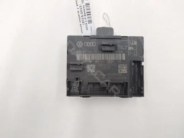 Блок управления двери 8X0959792H