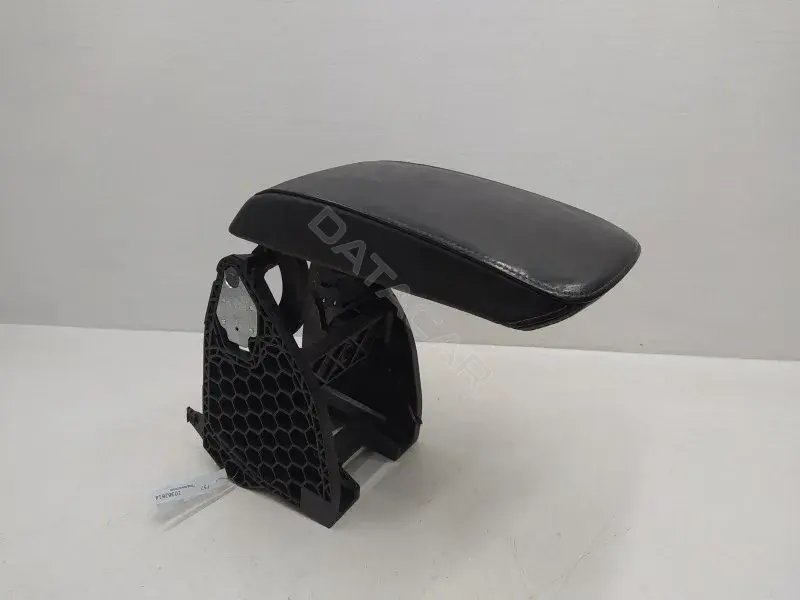 Подлокотник 3T0864207B