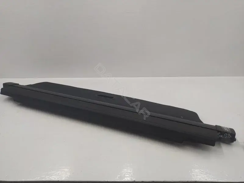 Шторка багажника 3T9867871E