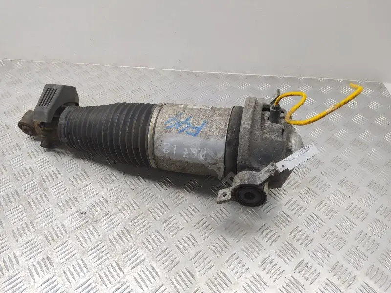Пневмоподушка 7L8616020