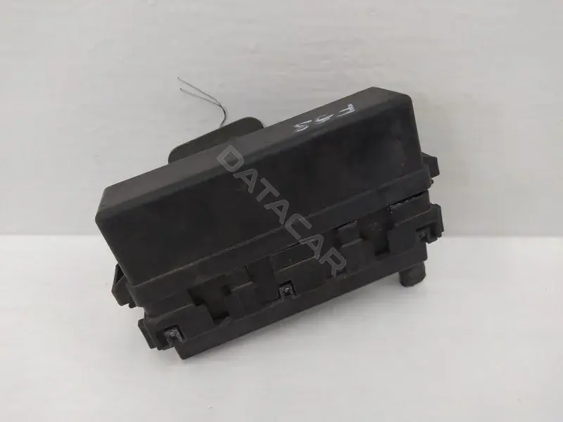 Блок предохранителей 252309F915